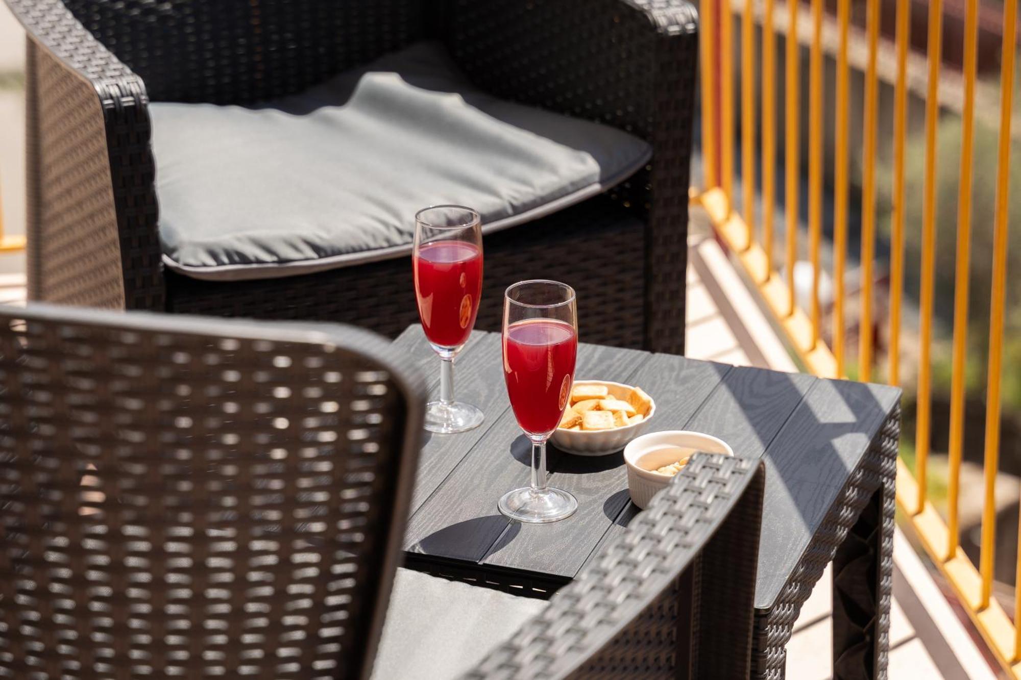 Mifra Suites Sorrento Eksteriør billede